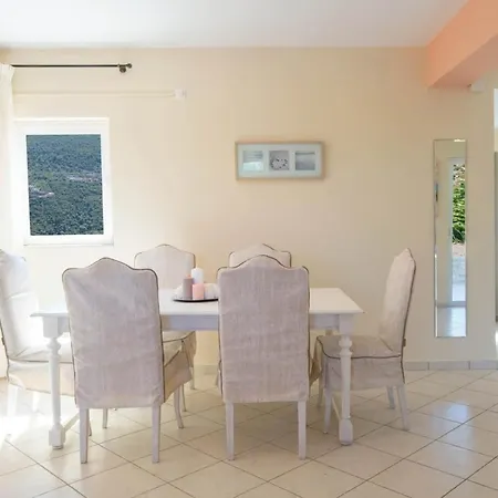 Thaleia Sivota (Lefkada)